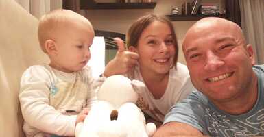 Babafotózás árak után érdeklődsz? Összegyűjtöttük a legjobb baba fotósokat Budapesten, és véleményüket arról, milyen is a jó baba fotózás vagy újszülött fotózás!